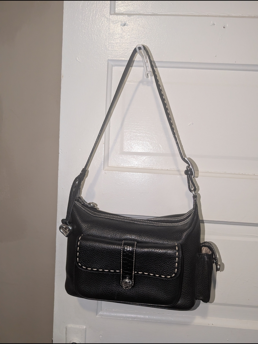 Vintage Brighton Black Leather Shoulder Bag with White Contrast Stitching